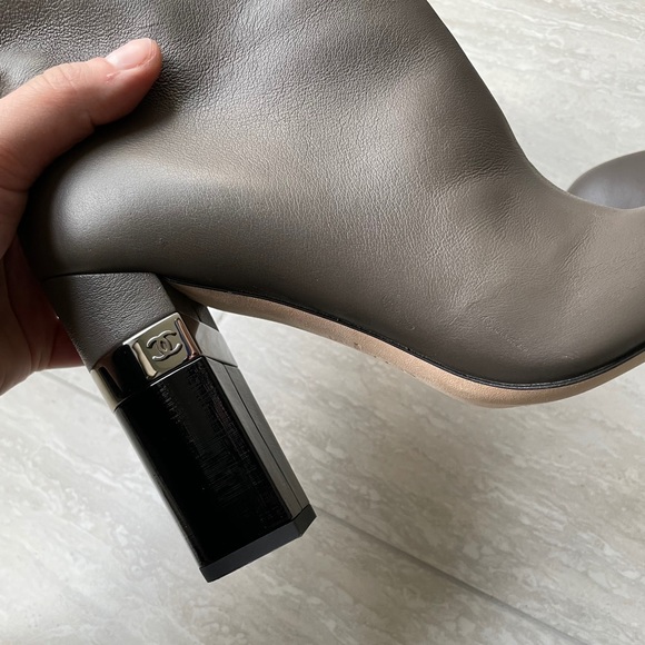 CHANEL SOCK BOOTS - Picture 5 of 12